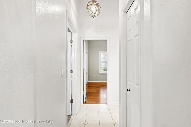 10097 Holly Berry Drive, Weeki Wachee, FL 34613