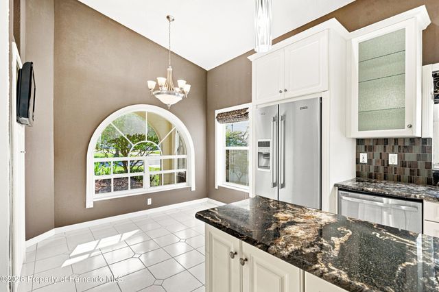 10097 Holly Berry Drive, Weeki Wachee, FL 34613