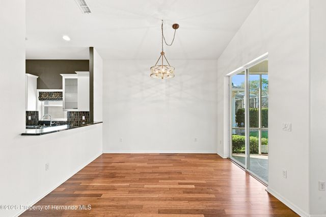 10097 Holly Berry Drive, Weeki Wachee, FL 34613