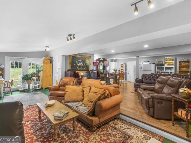 1360 Luella Road, Locust Grove, GA 30248