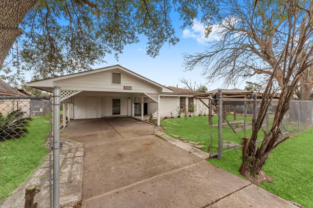 4007 Wedgewood Street, Houston, TX 77093