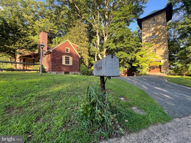 51 ELFMAN DR, Doylestown, PA 18901