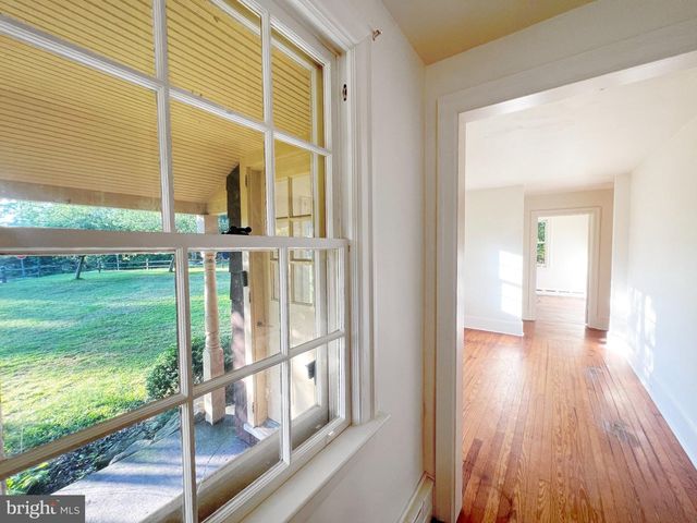 51 ELFMAN DR, Doylestown, PA 18901