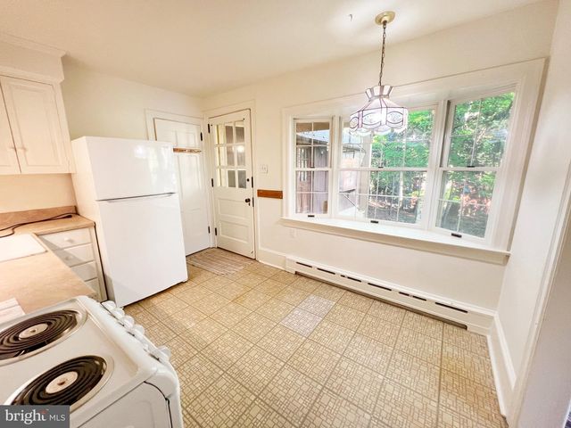 51 ELFMAN DR, Doylestown, PA 18901