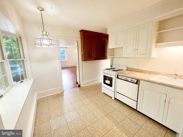 51 ELFMAN DR, Doylestown, PA 18901