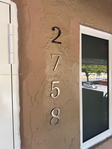 2758 W 60th St 55, Hialeah, FL 33016