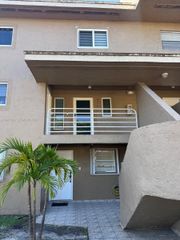 2758 W 60th St 55, Hialeah, FL 33016