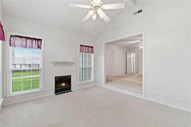 19 Tarleton Lane, Bella Vista, AR 72715