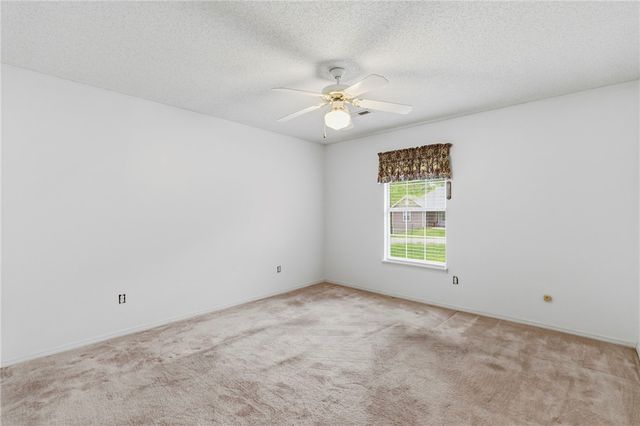 19 Tarleton Lane, Bella Vista, AR 72715