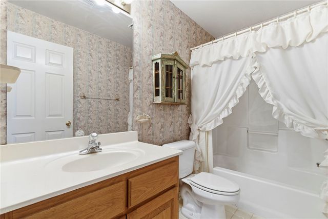 19 Tarleton Lane, Bella Vista, AR 72715