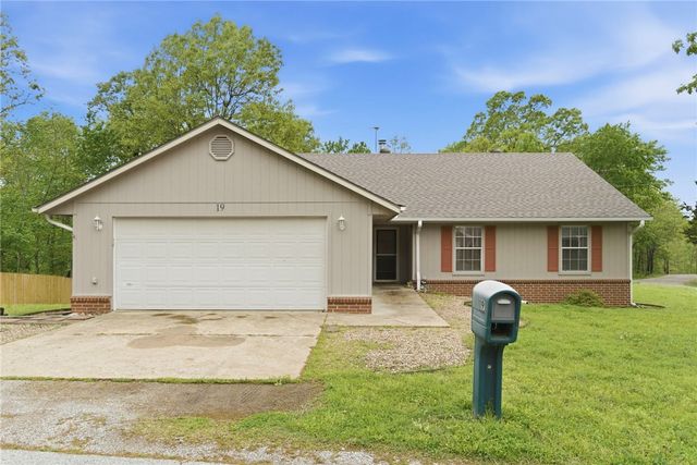 19 Tarleton Lane, Bella Vista, AR 72715