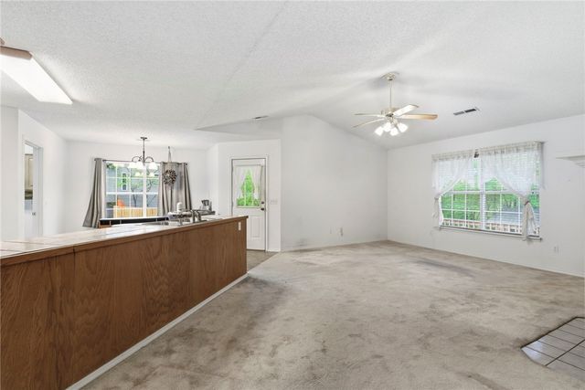 19 Tarleton Lane, Bella Vista, AR 72715