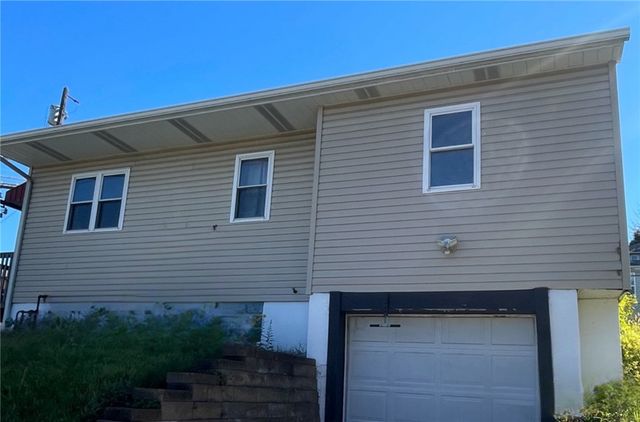 315 W Miller Ave, Munhall, PA 15120