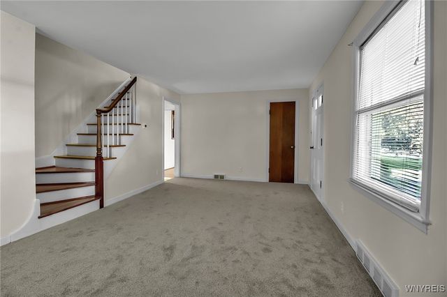 4160 Harlem Road, Amherst, NY 14226