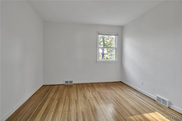 4160 Harlem Road, Amherst, NY 14226