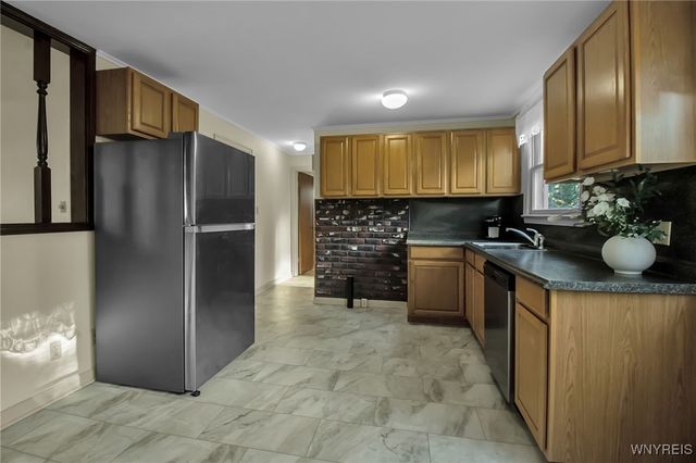 4160 Harlem Road, Amherst, NY 14226