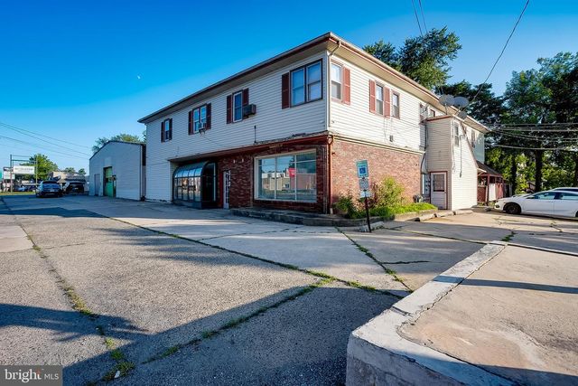 512 N WHITE HORSE PIKE, Stratford, NJ 08084