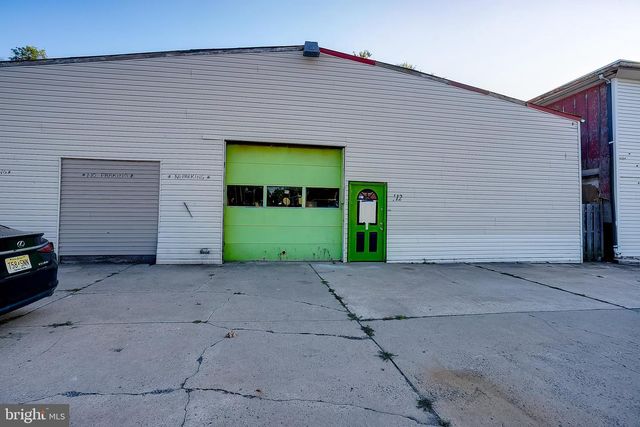 512 N WHITE HORSE PIKE, Stratford, NJ 08084
