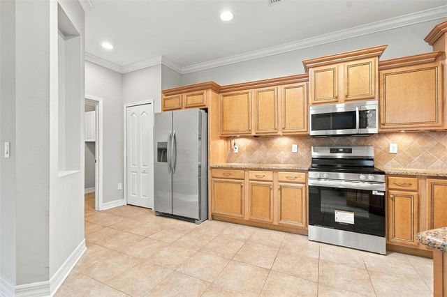 7526 DEER PATH LANE, Land O Lakes, FL 34637