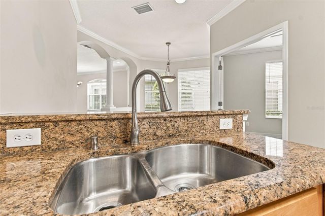 7526 DEER PATH LANE, Land O Lakes, FL 34637