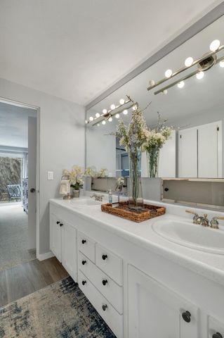 23 Pleasant St Apt 1-1, Meredith, NH 03253