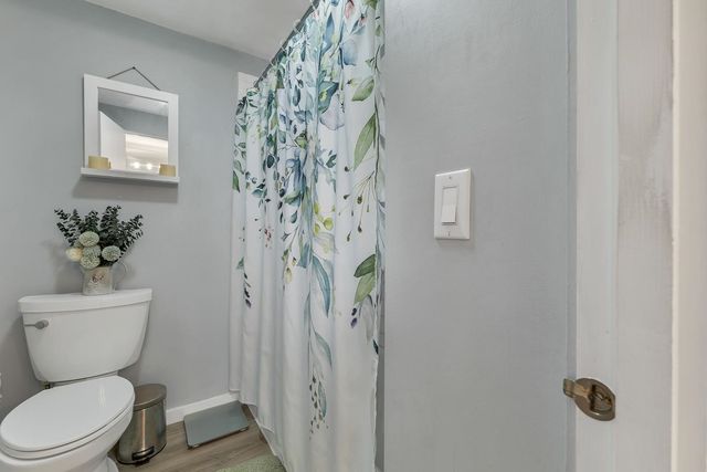 23 Pleasant St Apt 1-1, Meredith, NH 03253