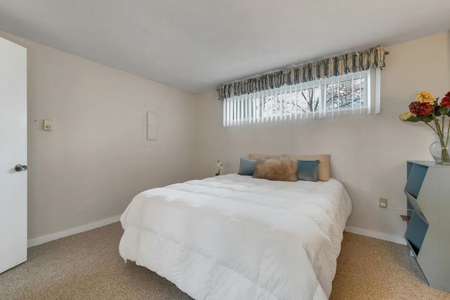 23 Pleasant St Apt 1-1, Meredith, NH 03253