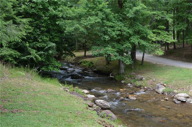 20 Goldmine Drive, Ellijay, GA 30536