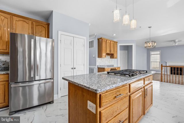 14003 LAKE MEADOWS DR, Bowie, MD 20720