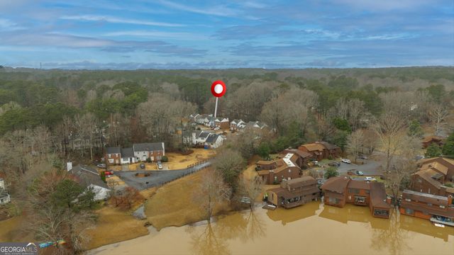 216 Flat Creek Court, Peachtree City, GA 30269