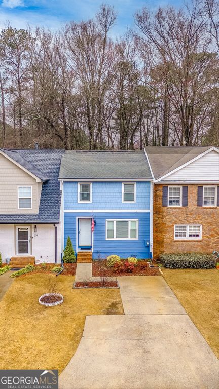 216 Flat Creek Court, Peachtree City, GA 30269