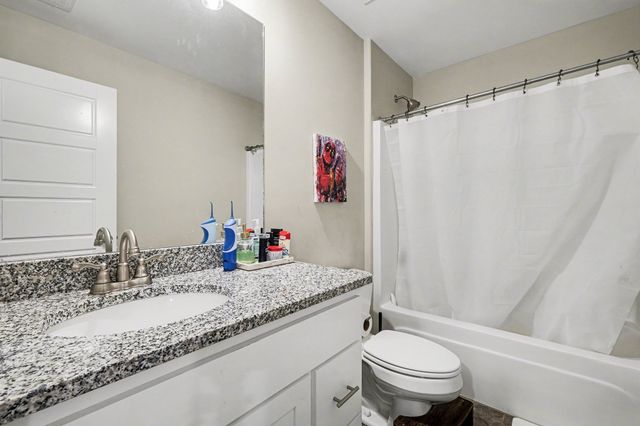 501 Buford Johnson Rd, La Vergne, TN 37086