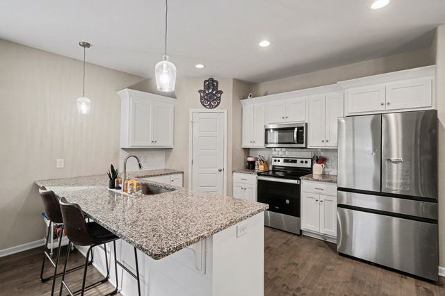 501 Buford Johnson Rd, La Vergne, TN 37086