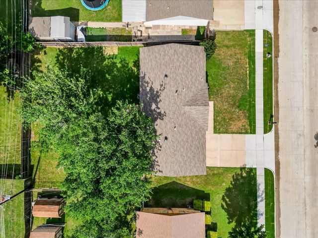 6605 Summertime Lane, Watauga, TX 76148