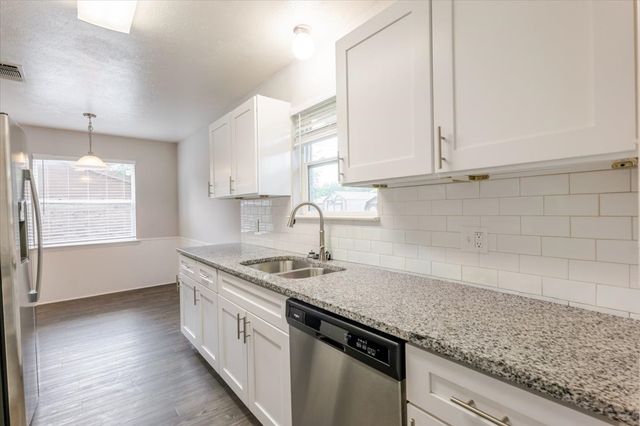 6605 Summertime Lane, Watauga, TX 76148