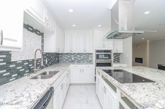 1609 Melrose Place, Clinton, MS 39056