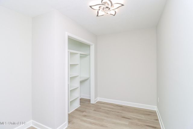 1609 Melrose Place, Clinton, MS 39056