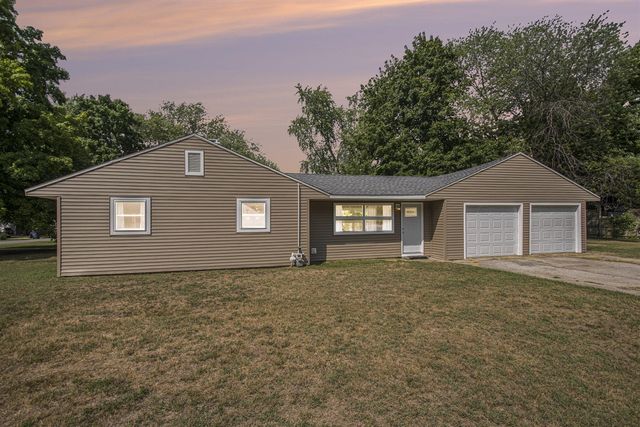 2383 Virginia Rd, Benton Harbor, MI 49022