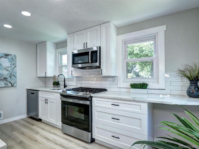 3280 S Gilpin Street, Englewood, CO 80113