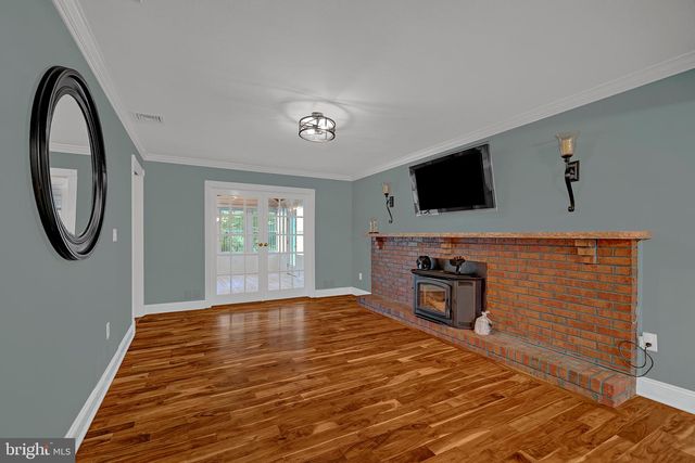 5 ROYAL OAK RD, Lawrence Township, NJ 08648