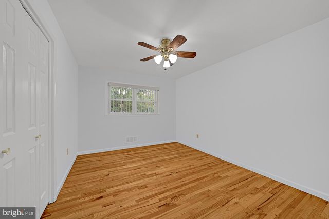 5 ROYAL OAK RD, Lawrence Township, NJ 08648
