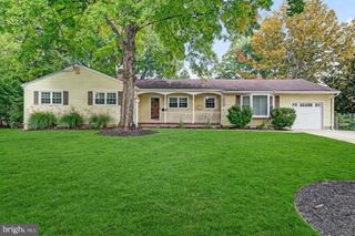 5 ROYAL OAK RD, Lawrence Township, NJ 08648