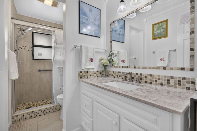 140 KARANDA Court, Royal Palm Beach, FL 33411