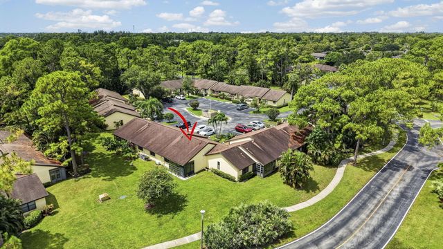 140 KARANDA Court, Royal Palm Beach, FL 33411