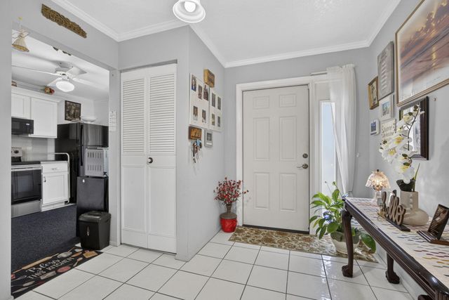 140 KARANDA Court, Royal Palm Beach, FL 33411