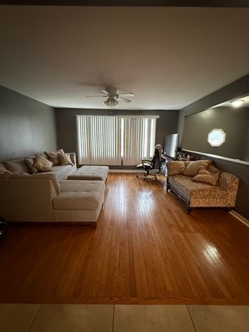 3707 Pandola Avenue, Joliet, IL 60431