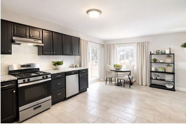 3707 Pandola Avenue, Joliet, IL 60431