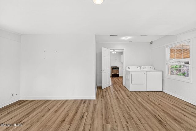 906 Harmon Avenue, Panama City, FL 32401