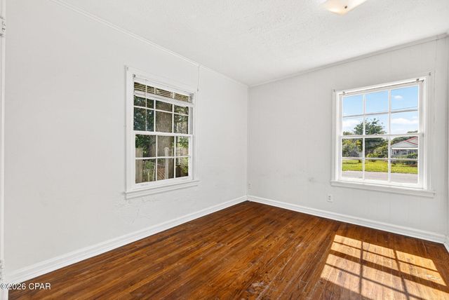 906 Harmon Avenue, Panama City, FL 32401