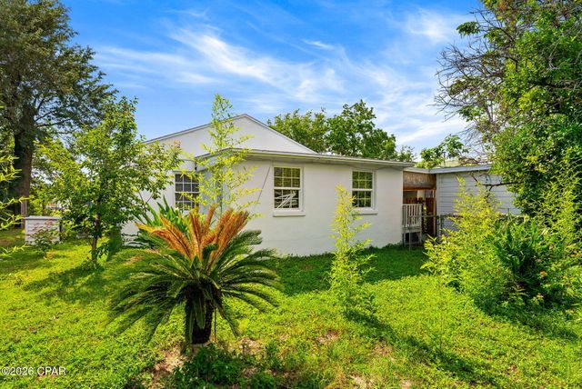 906 Harmon Avenue, Panama City, FL 32401